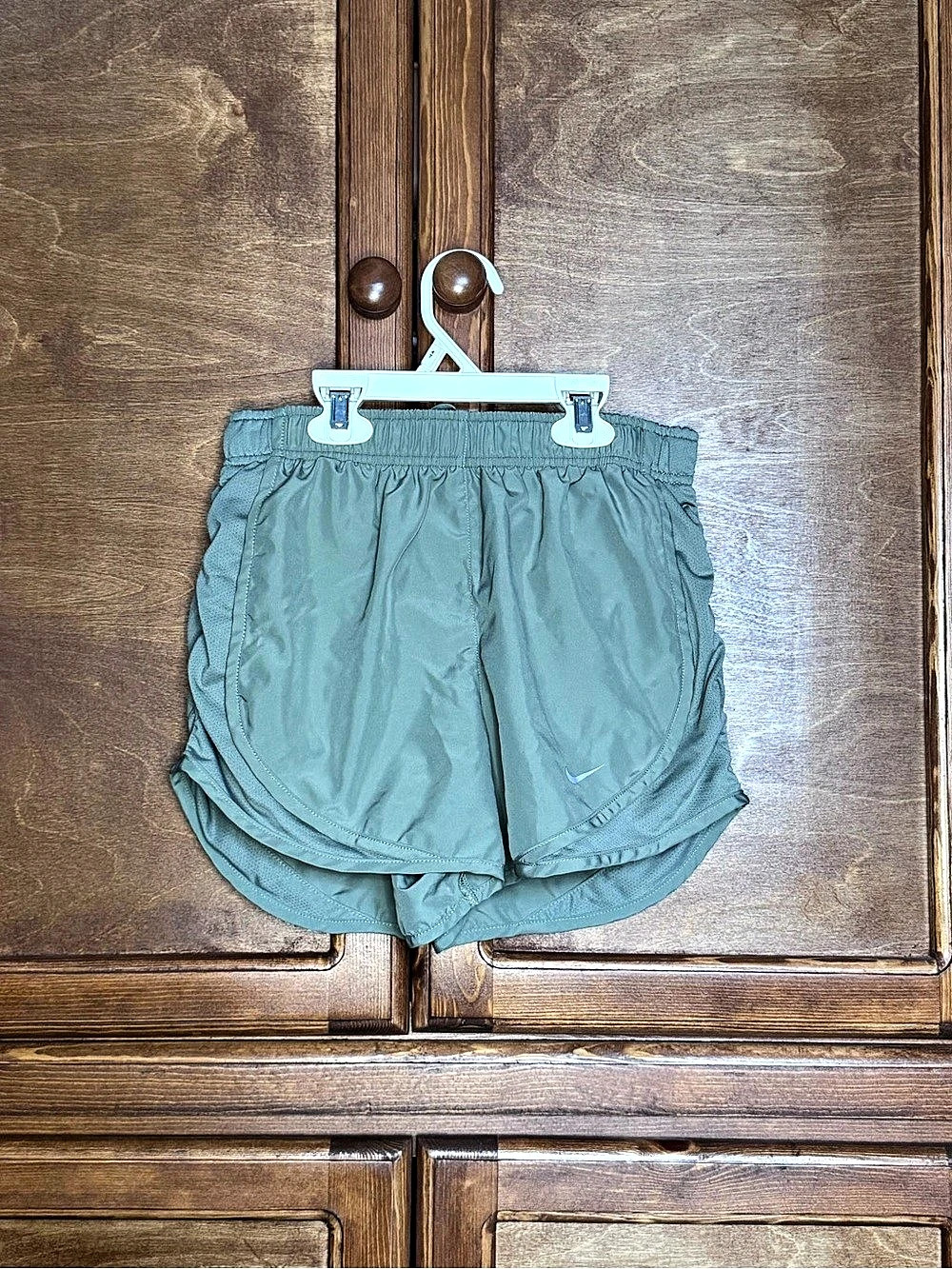 Nike Dri-FIT Tempo Luxe Running Shorts Green Small